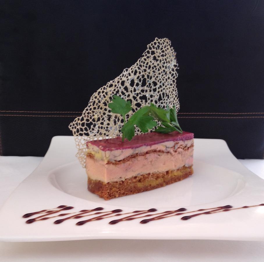 Hotel Le Chalet D'Auron Restaurant Et Spa Экстерьер фото
